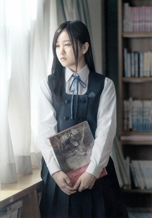 grvidl: Nao Kanzaki and a few friends: Nogizaka46: 2016 magazine scans #20