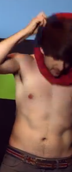 smoshynation:  I just can’t right now…  SOMEONE SAVE ME!!!