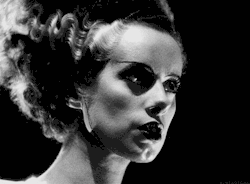 Vintagegal:  Elsa Lanchester In The Bride Of Frankenstein (1935) 