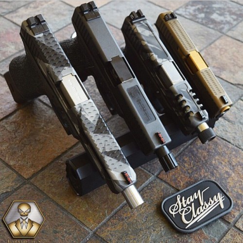 glockfanatics:  Sexyness overload! (posted by @laramie_pics) #glockfanatics #glockmods #glockperfection #glockporn #glockenthusiast #boresightsolitions #ssvi #dpcustomworks #weaponworks