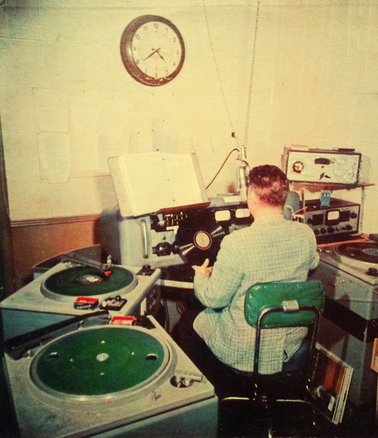 fistfullofsoul:  FOS INC. in the mix earlier today…