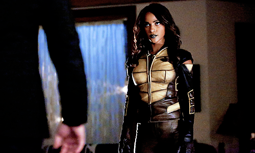 queensarrow:Megalyn Echikunwoke as Mari ‘Vixen’ McCabe in Arrow 4x15