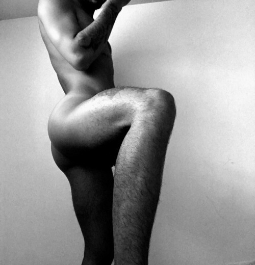 guillermoraw:  https://onlyfans.com/rawafterdark