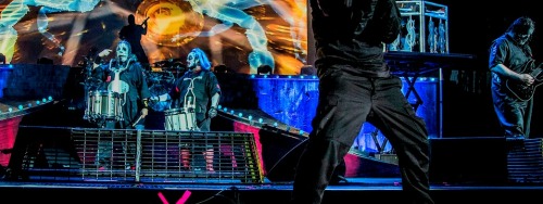 slipknct:  slipknot » live performance + colors 