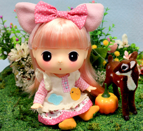 Ddung doll from Korea!  Read more about this cute korean toy at Cuteinkorea.com &lt;3