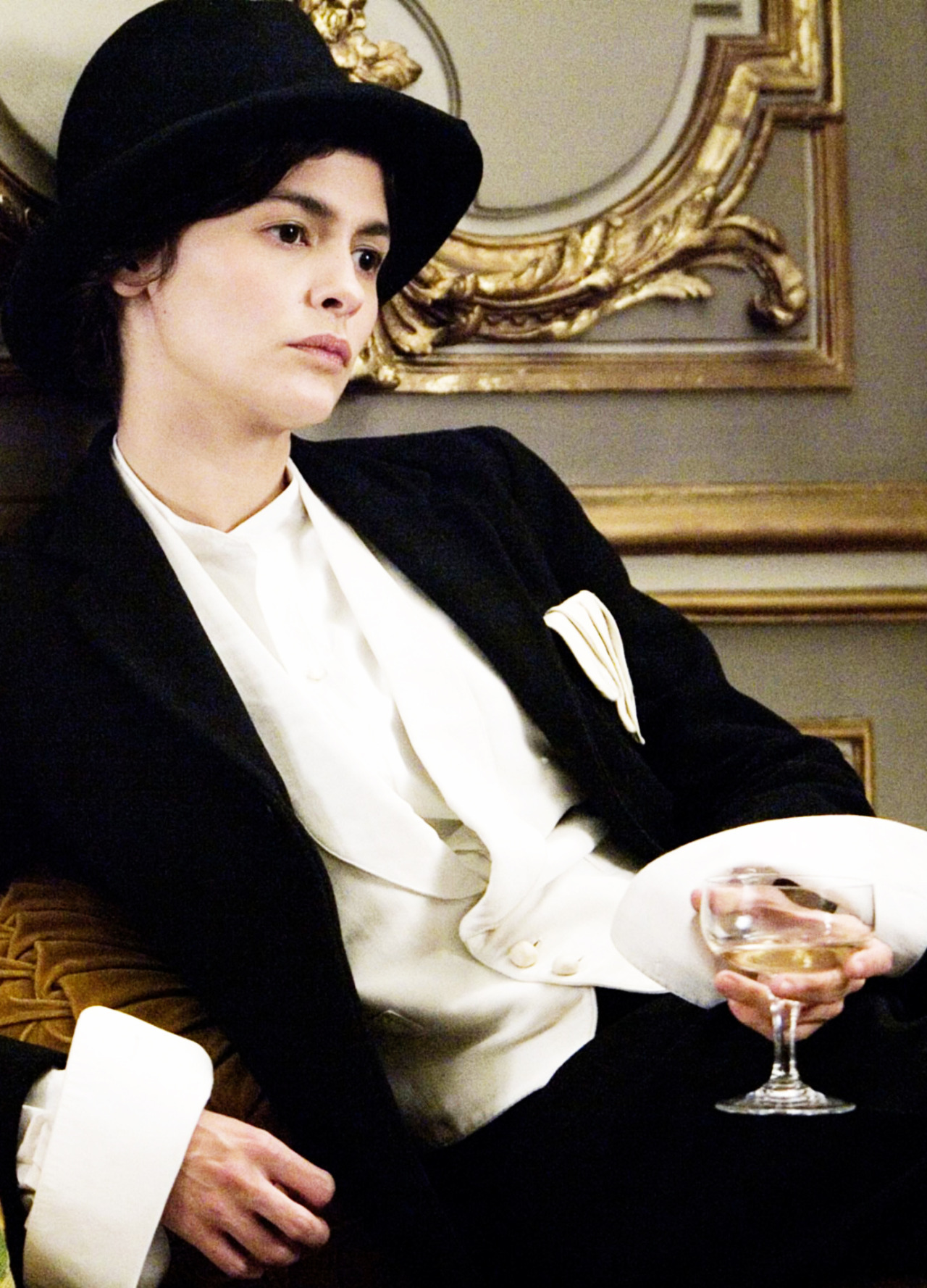 COCO BEFORE CHANEL, (aka COCO AVANT CHANEL), Audrey Tautou as Coco Chanel,  2009. Ph: Chantal Thomine-Desmazures/©Sony Stock Photo - Alamy