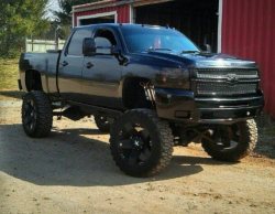 fuckyeahsexytrucks:  dream truck minus a few changes.