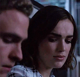 felicity-smoaking:If the world was ending tomorrow… I’d want to be with him.
