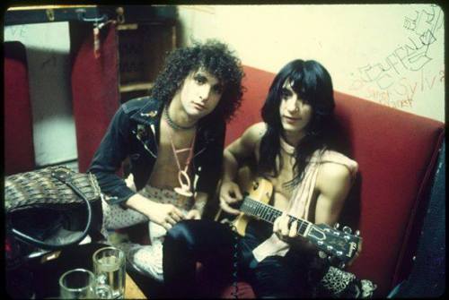 1973 Syl Sylvain and Johnny Thunders. Photo by Toshi.                   