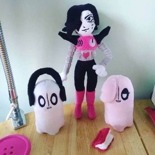 undertale mettaton plush