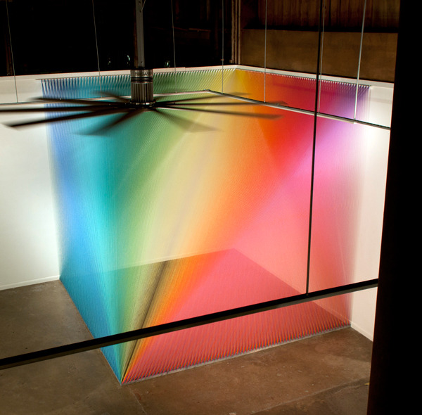 the-vortexx:  Amazing examples of string art by Gabriel Dawe 
