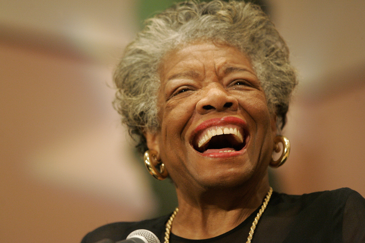 gradientlair:  Maya Angelou (April 4, 1928-May 28, 2014). Dancer. Singer. Poet. Author.