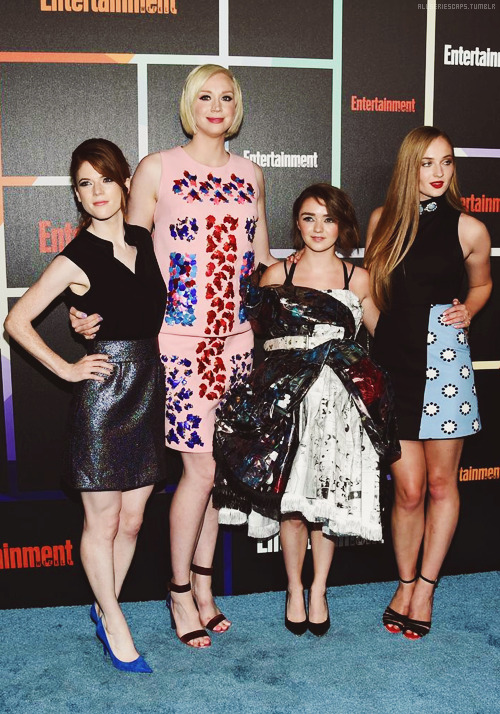 allseriescaps:  Rose, Gwendoline, Maisie & Sophie attend Entertainment Weekly’s Annual Comic-Con Celebration at Float at Hard Rock Hotel San Diego [26.07.2014] 