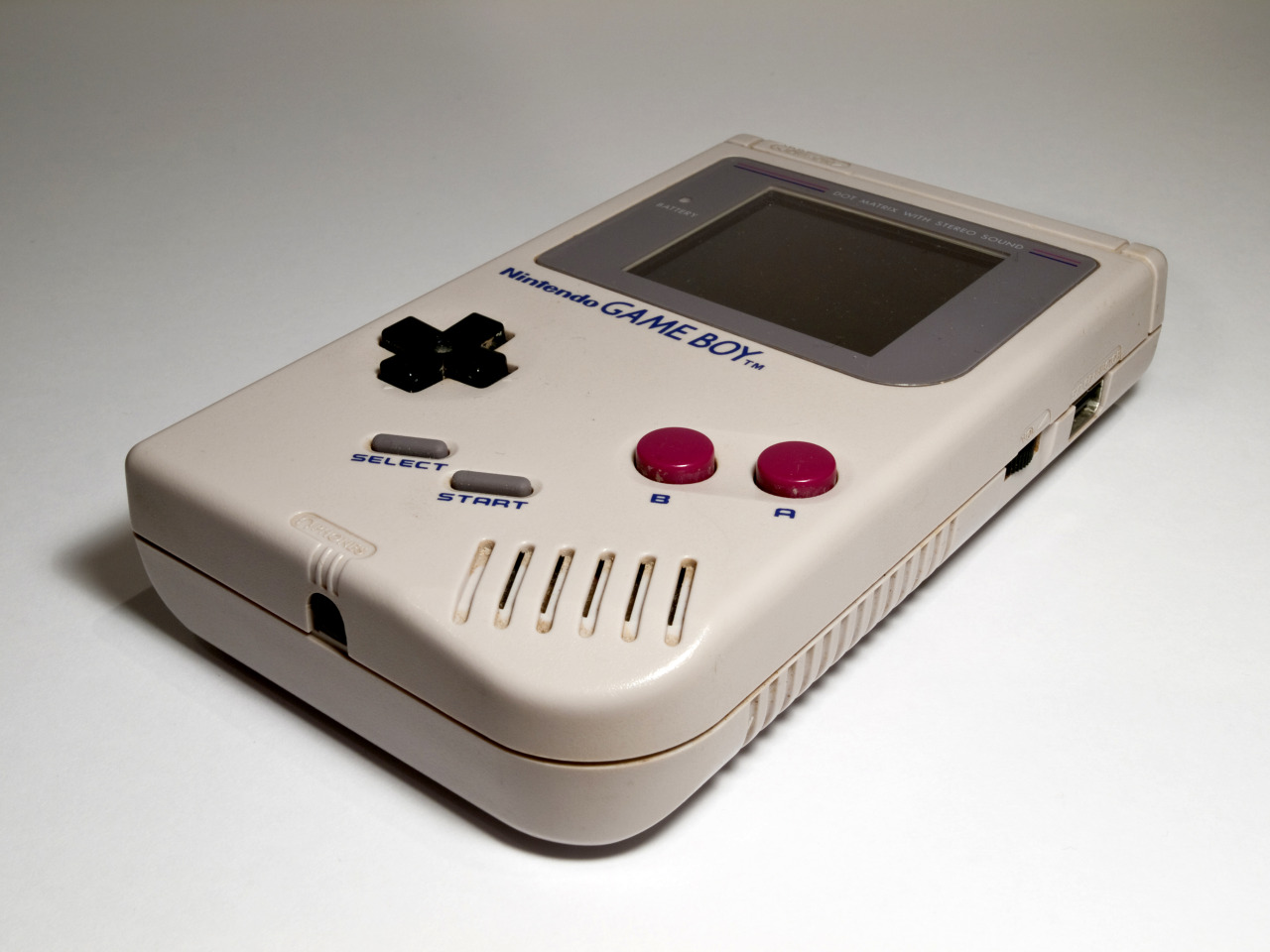 Nintendo Stands With Apple: “Sorry, FBI, You Can’t Hack The Game Boy Either”Apple has said no to the FBI’s demand for backdoor decryption of an iPhone. Nintendo joins them.