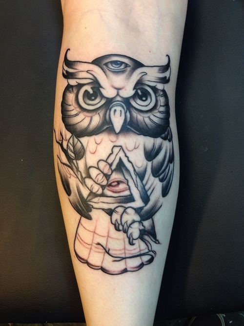 fuckyeahtattoos:  My buddy Matt T at Winky Dink Ink in Valley Cottage NY started this rad owl on my calf the other night.