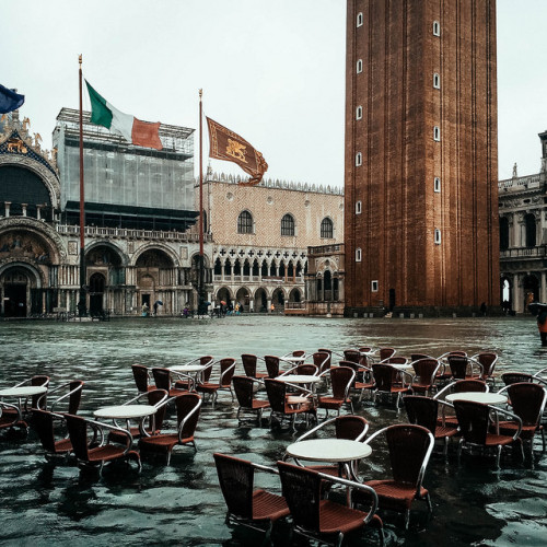 vintagepales2: HIgh Tides O'Clock-Flooding of Venice by  Marco Gaggio this is scary but interes