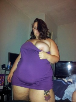 bbwswamp:  Thousands of horny fatties are