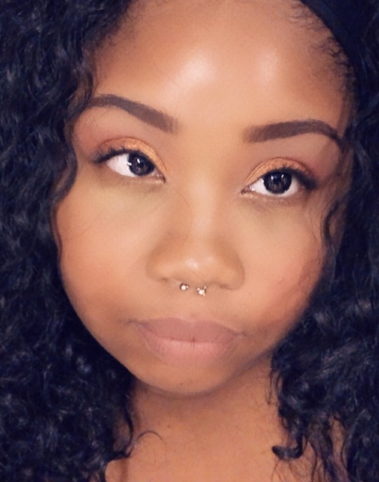 sheabutterbitch:[rolls my big beautiful brown eyes]