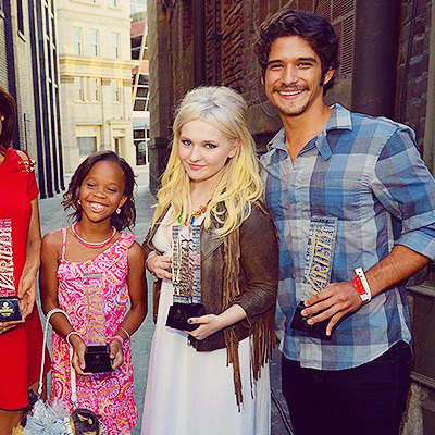 ceedawkes:  the only photoset that matters anymore: tyler posey and quvenzhane wallis at variety’s power of youth event, 7/27/13 