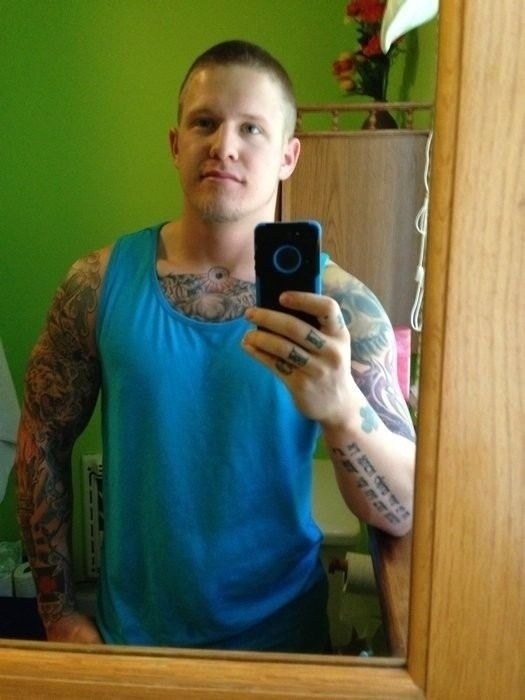 biblogdude:  Damn my kinda man.. tatted, sexy as fuck and always hard and ready!