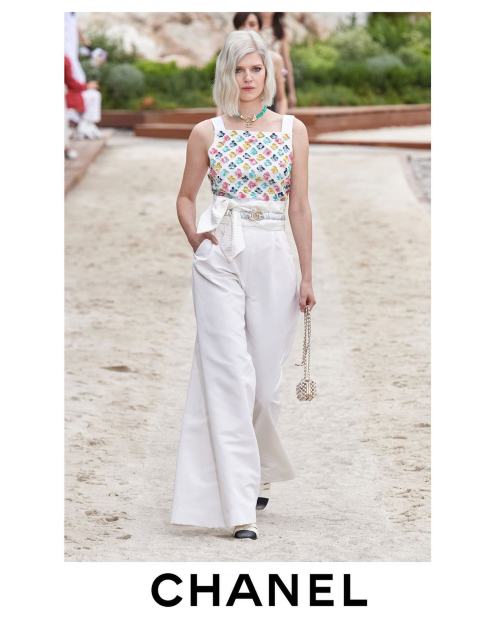 modelpluswarsaw:Ola Rudnicka for CHANEL Resort 2023 Collection Show in Monaco 