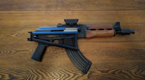 monsterseiko:M92 PAP SBR of mine.Has a M70 rear trunnion so I can run a fixed wood stock.  Or put on