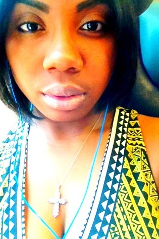 beeyond1:  Glasses or not ?