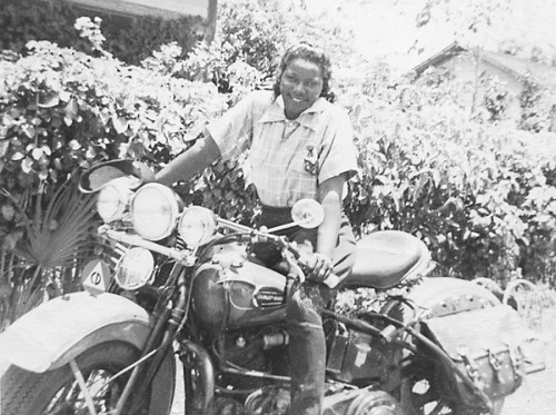 weformlikevoltron:  Bessie Stringfield “Bessie Stringfield’s life is the stuff of which legends are made. Bessie has been mentioned in books, magazines, newspapers and television documentaries. In 1990, when the American Motorcyclist Association