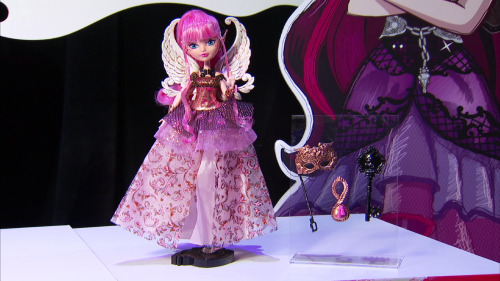 ca cupid thronecoming doll