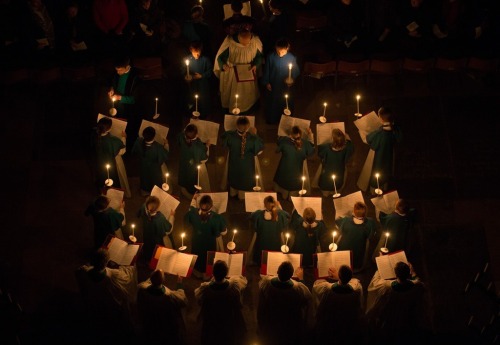 thebritishnobility:The interior of Salisbury Cathedral is illuminated by candles during the annual &