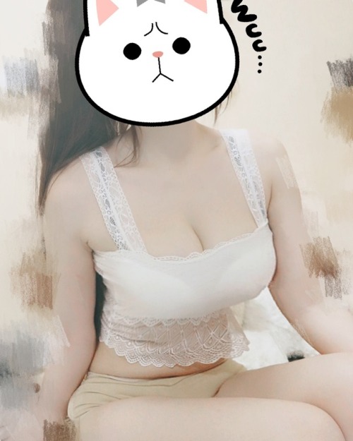 xiaorousex: 想你的夜，你們有想我嗎？