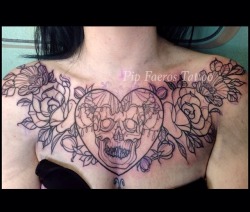 bec-likes-shiny-things:  Outline done yesterday.