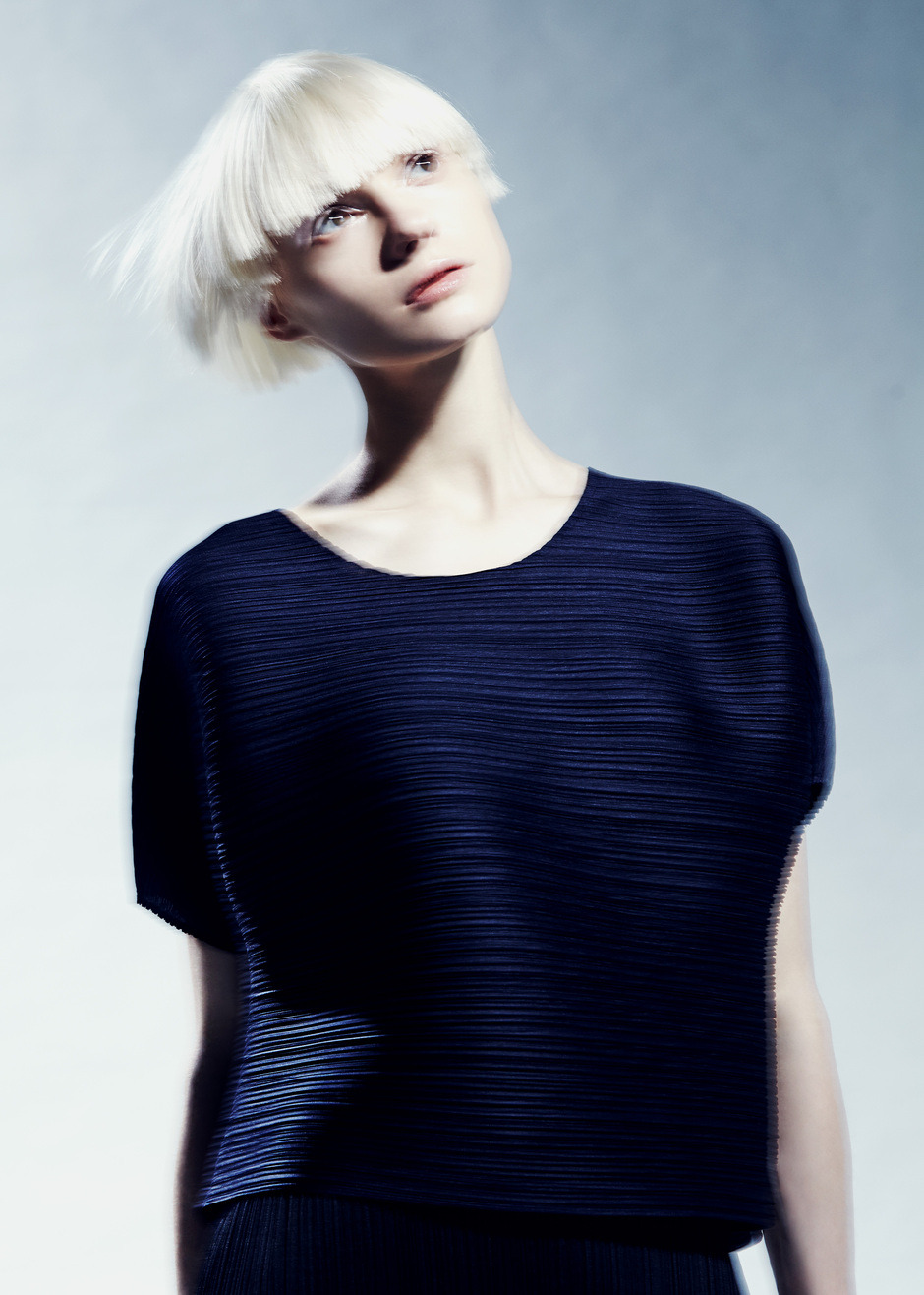 totokaelo:  Issey Miyake comes into focus in our new Pleats Please editorial —Kinetic