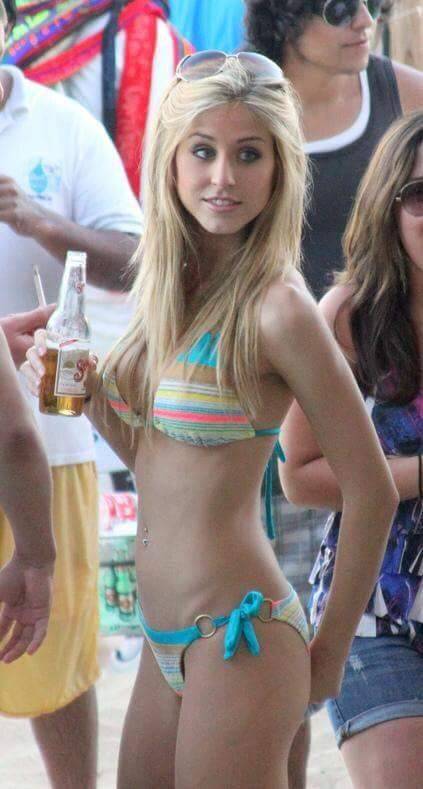 unbelievablebikinigirls:  Party Blonde Bikini