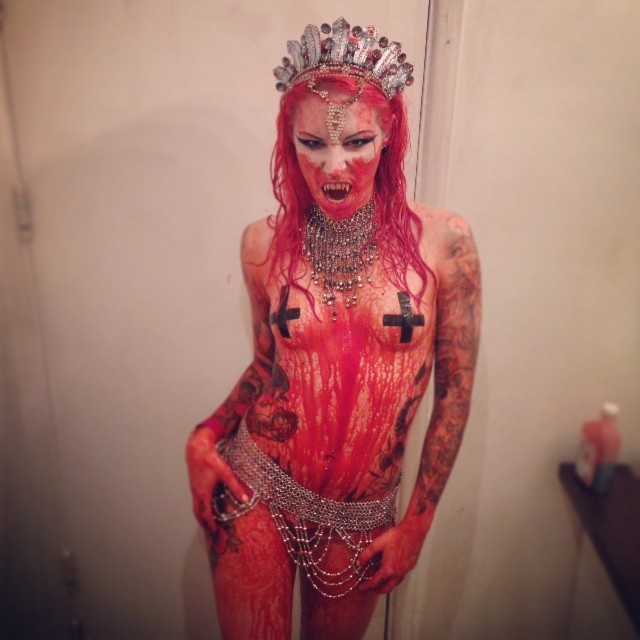 cervenafox:  Fantastic show tonight at Facedown!!! Absolutely love my job ❤️❤️❤️