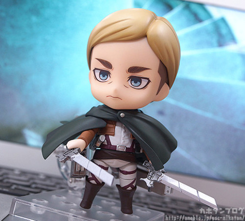 New images of Good Smile Company’s upcoming Erwin Nendoroid - finally colored!!ETA: Added more images! Release date is currently set for January 2018.ETA #2: Added additional image of Erwin sans arm!More details are available here at @snkmerchandiseMore