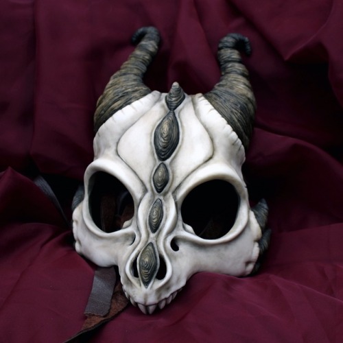 aishavoya:Handmade skull masks, resin cast with leather straps and fabric backings. Available at ais