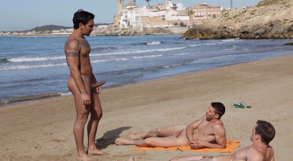 uncensoredpleasure:  “Hey man, I’ve noticed you’ve been checking me out for