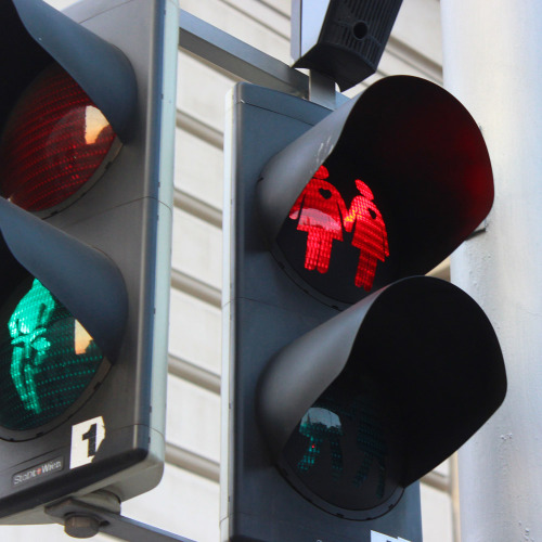 fauxcheri:cute gay traffic lights i saw in vienna last summer