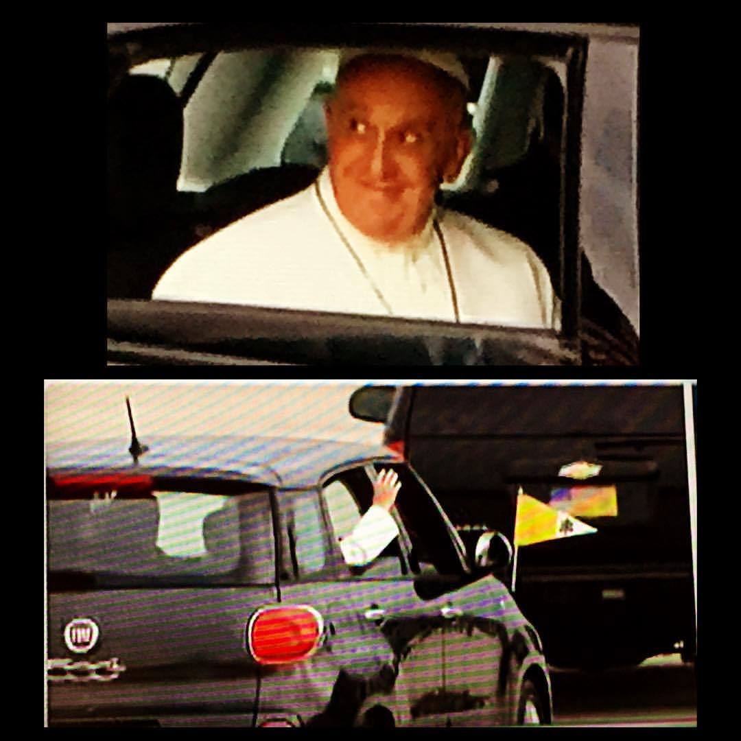 #francis #popefrancis #simple #simplelife #love #pope #minipopemobile #eeeeee #pope2015worldtour