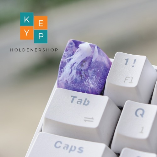 salt-blog:liondegalon:sosuperawesome:Resin Keycaps and Wrist Rests Holdener Shop on Etsy dont unders