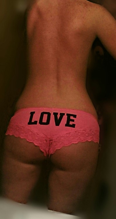 drugsarealliknowanymore: && she just couldn’t help herself, for she’d been nothing more than