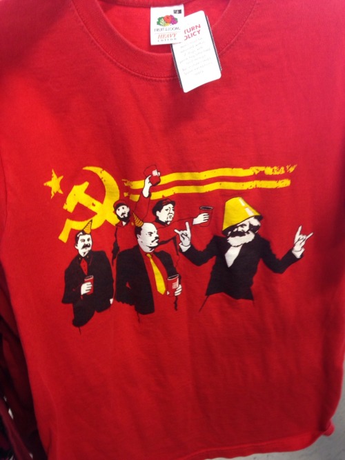 shiftythrifting:my friend found this one