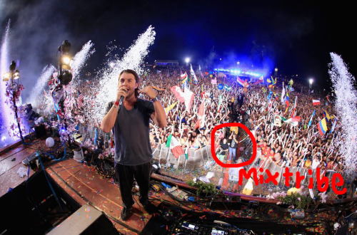 Axwell at TomorrowWorld - Mixtribe in photo :)