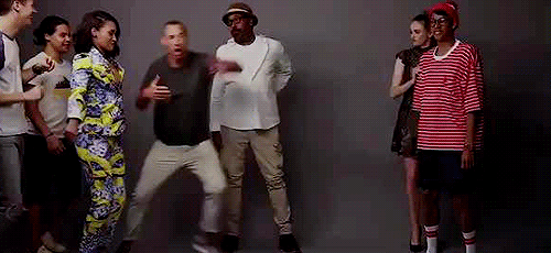 flashallens:The cast of The Flash has some SERIOUS moves