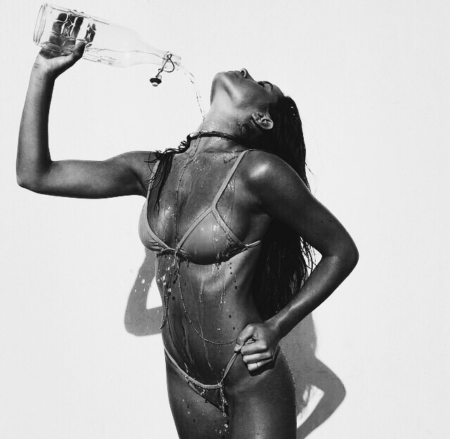 becauseblack:   🌊 Black//White Blog 🌊 