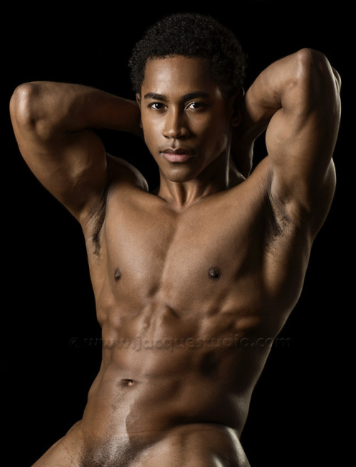 blackprotein:RICH and THICK just the way  “I LIKE IT” (Black Beautiful Protein)