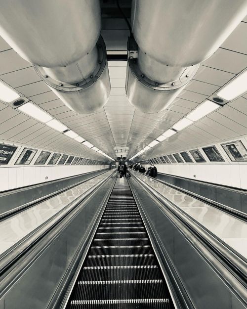 #budapest #subway #metro #stairs #bernardandre #bernardandrephotography www.instagram.com/p