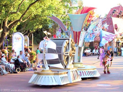 magicalfanaticism-blog: Tapestry of Dreams Parade at Epcot. This parade ran around the World Showcas