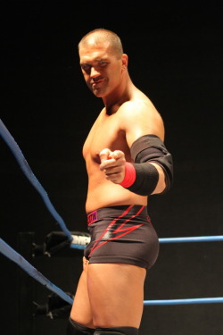 Kazarian bulge and ass